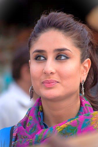 Kareena Kapoor Biography, Age, Height , Weight, Husband, Boyfriend Family, Networth, Current Affairs