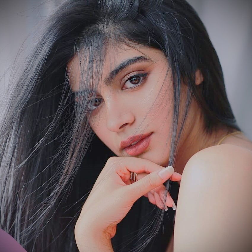 Khushi Kapoor Age, Height, Weight, Boyfriend, Biography, Family, And More