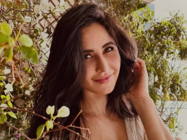 Katrina Kaif Age, Height, Weight & Family, Biography, Husband, Net Worth in 2024