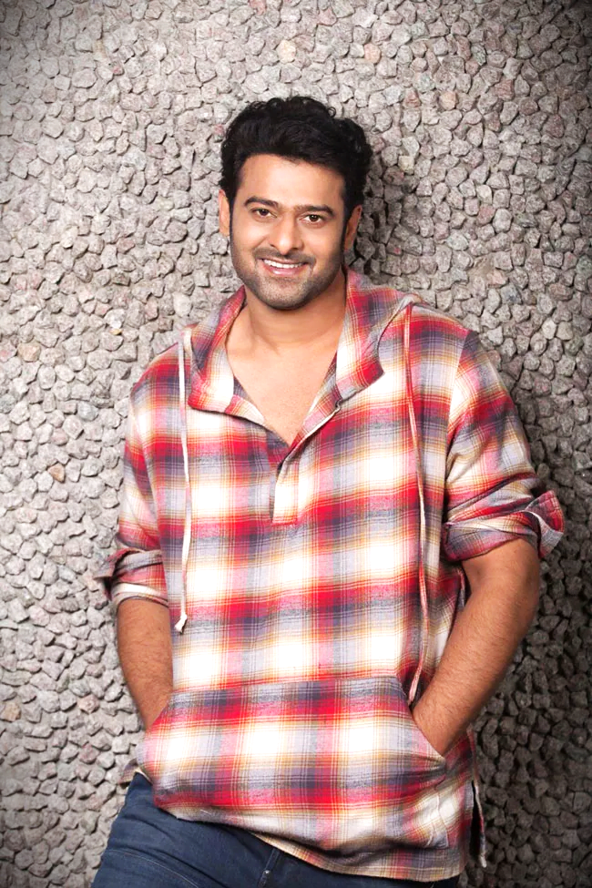 Prabhas Biography, Age, Height , Weight Wife, Girlfriend, Family, Net worth, Current Affairs
