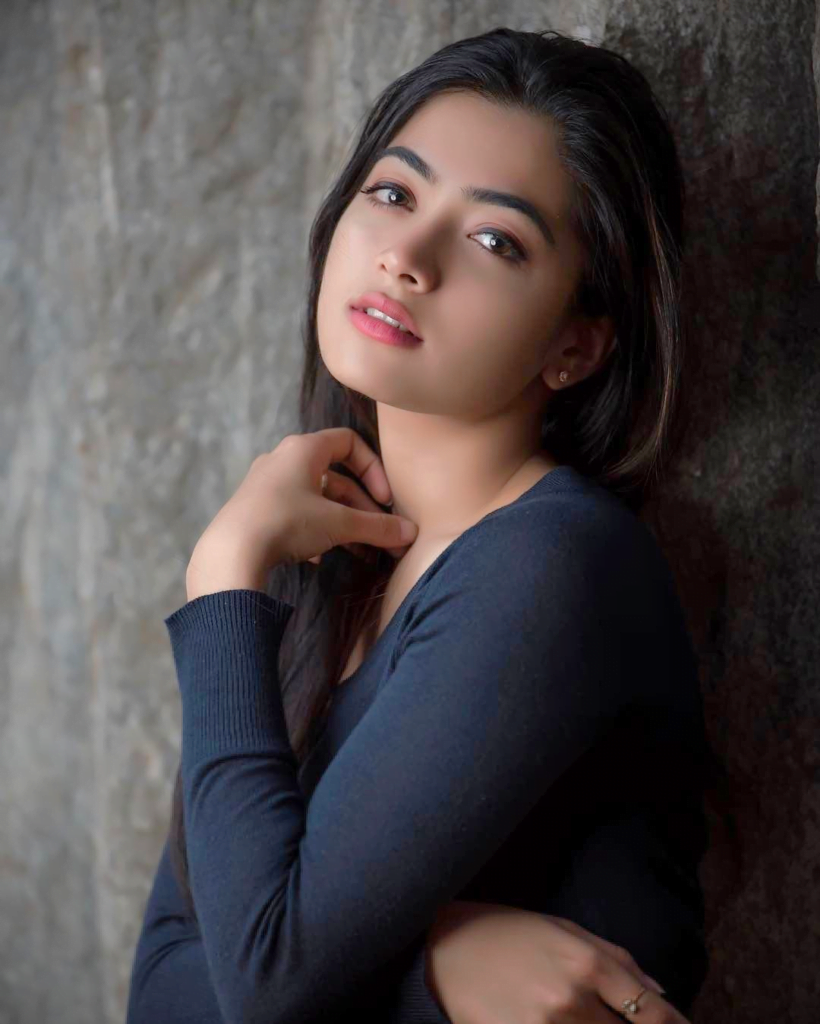 Rashmika Mandanna Age, Height, Weight, Movies List, Photos, Net Worth, Family, Instagram and Biography
