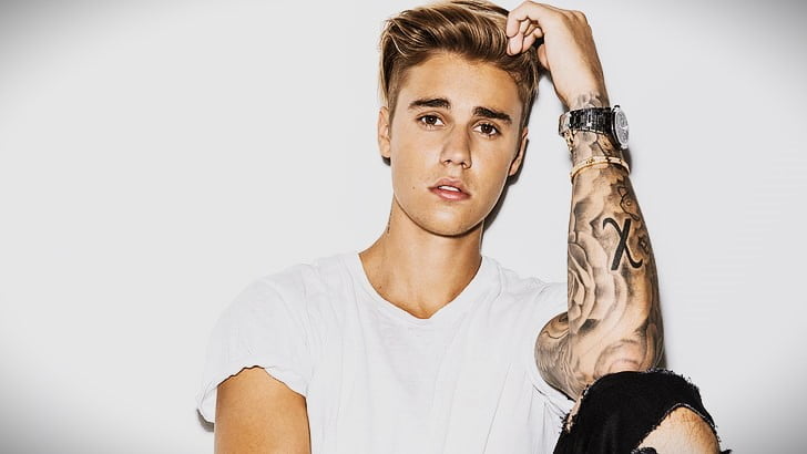 Justin Bieber Biography, Age, Height, Weight Wife, Girlfriend, Family, Net Worth, Current Affairs